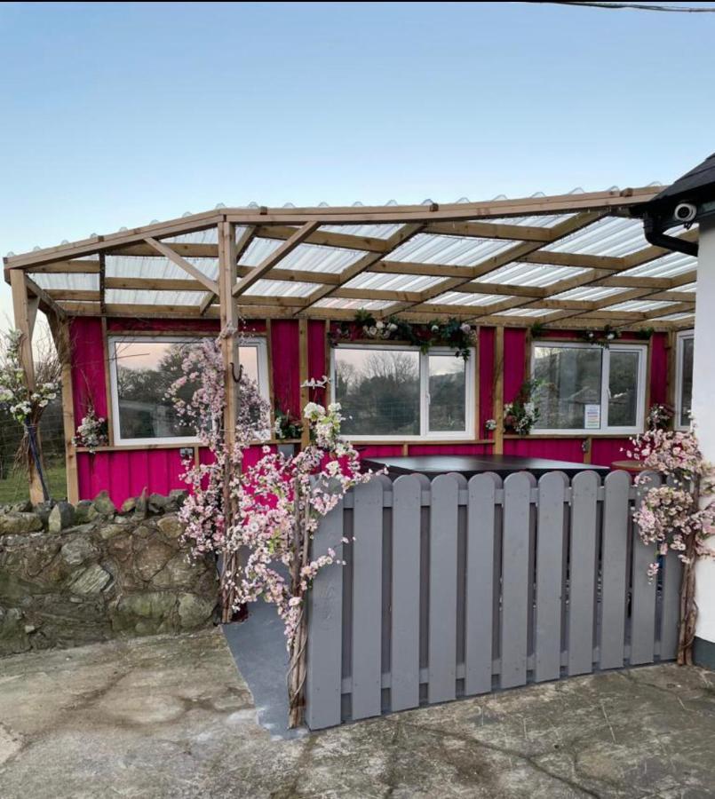 Mountain House Omeath Near Carlingford Villa O Meith Exterior photo
